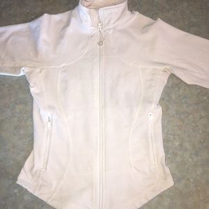 Size 4 white define jacket